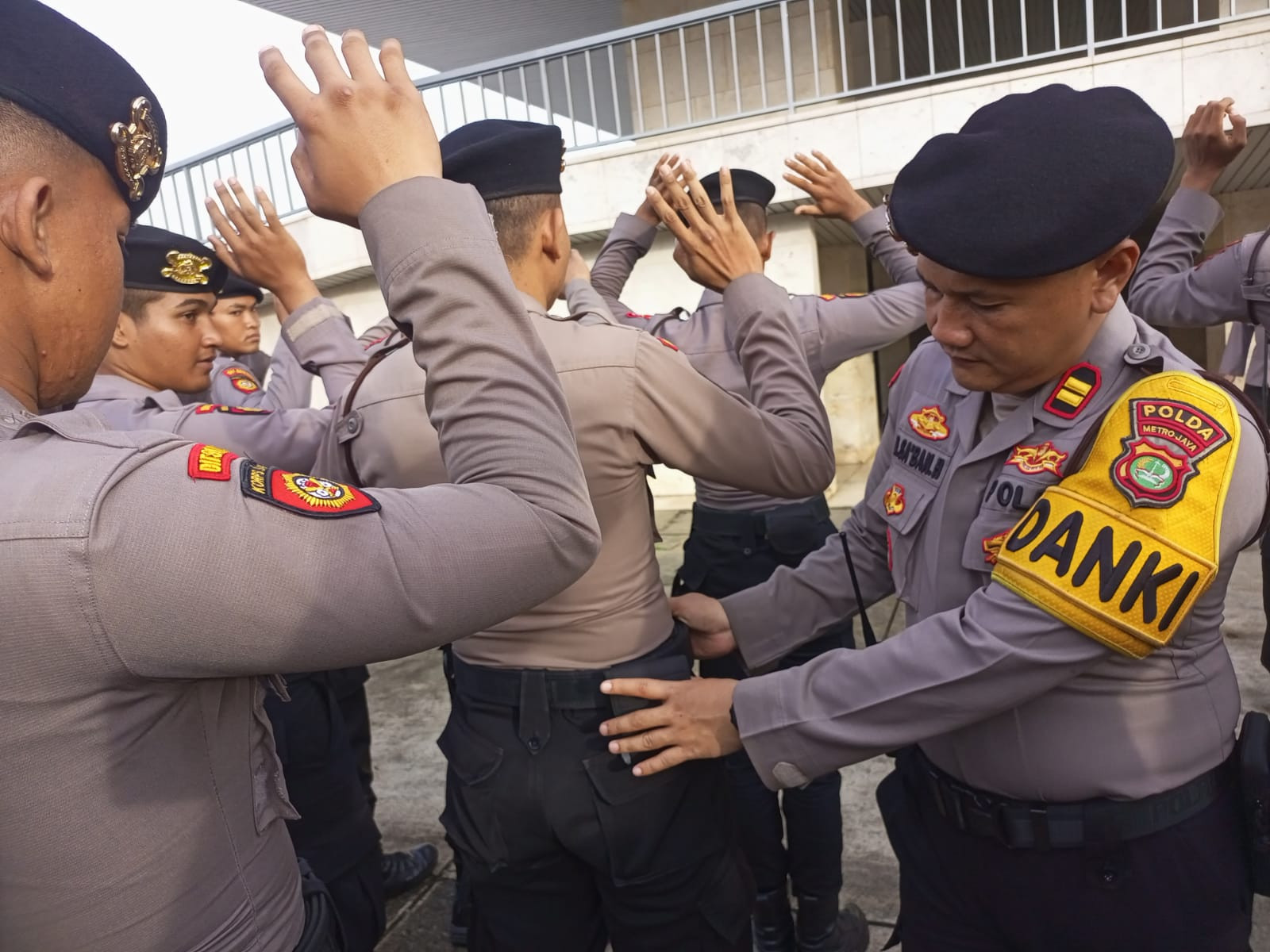 Terjunkan 2.802 Personil, Polri Siap Amankan Pelantikan Kepala Daerah di Istana Negara