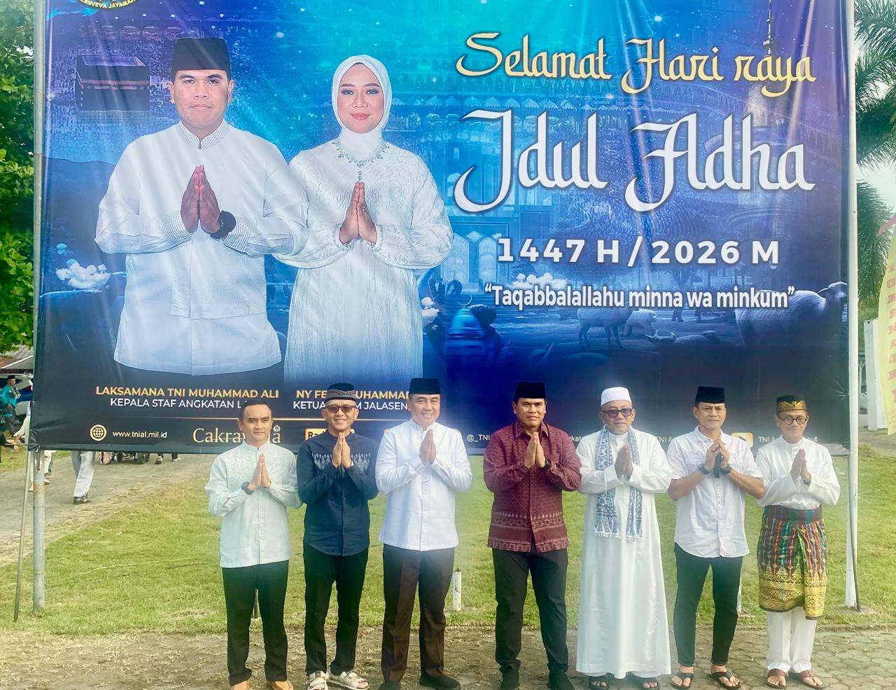 Pangdam Jaya Hadiri Sholat Idul Adha dan Serahkan Hewan Kurban Secara Simbolis di Makodam Jaya