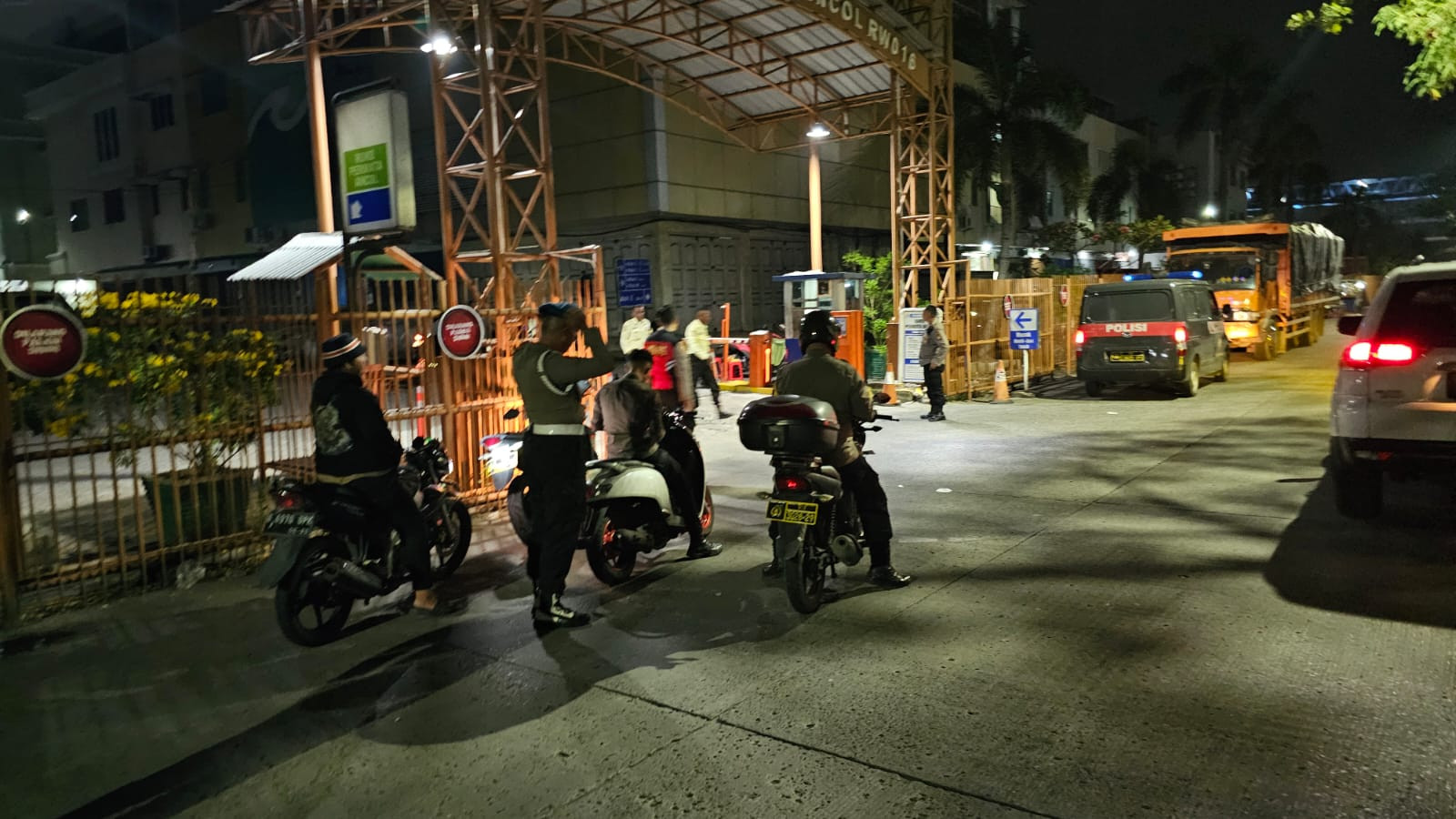 Polsek Pademangan Gelar Patroli KRYD dan Razia Stasioner untuk Ciptakan Situasi Kamtibmas yang Kondusif