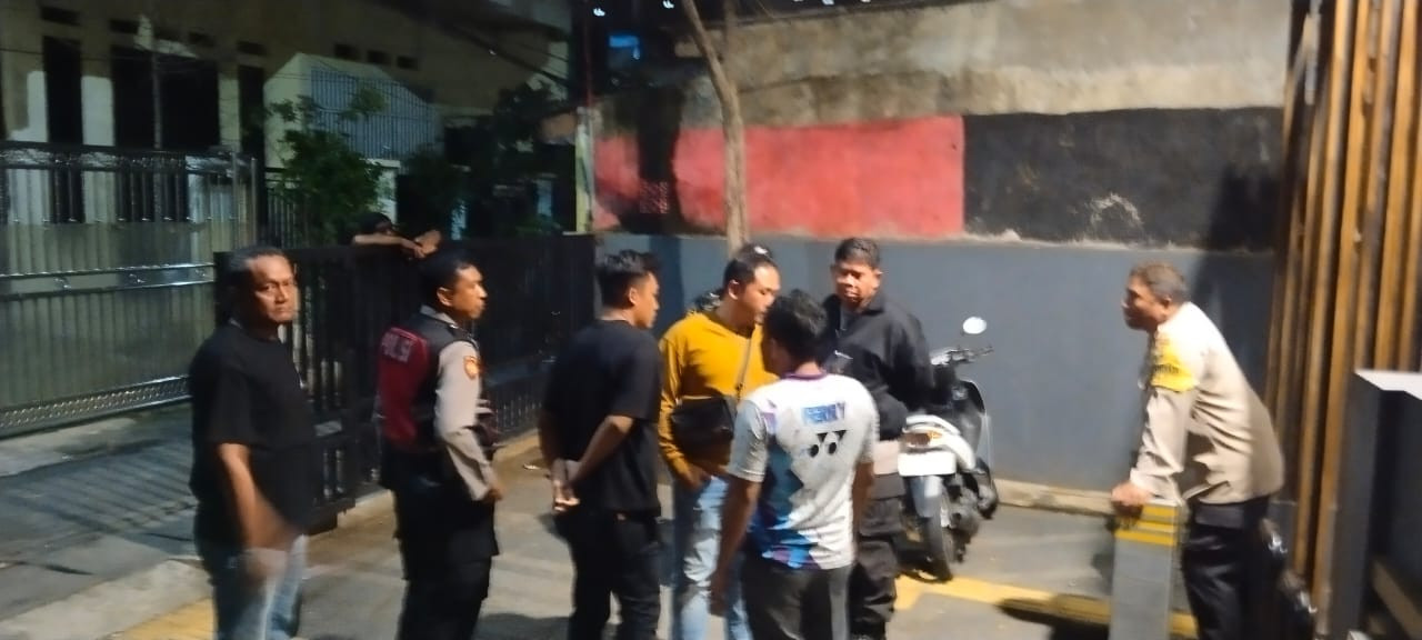 Polsek Koja Amankan Satu Orang Saat Patroli Malam KRYD: Antisipasi Tawuran dan Street Crime