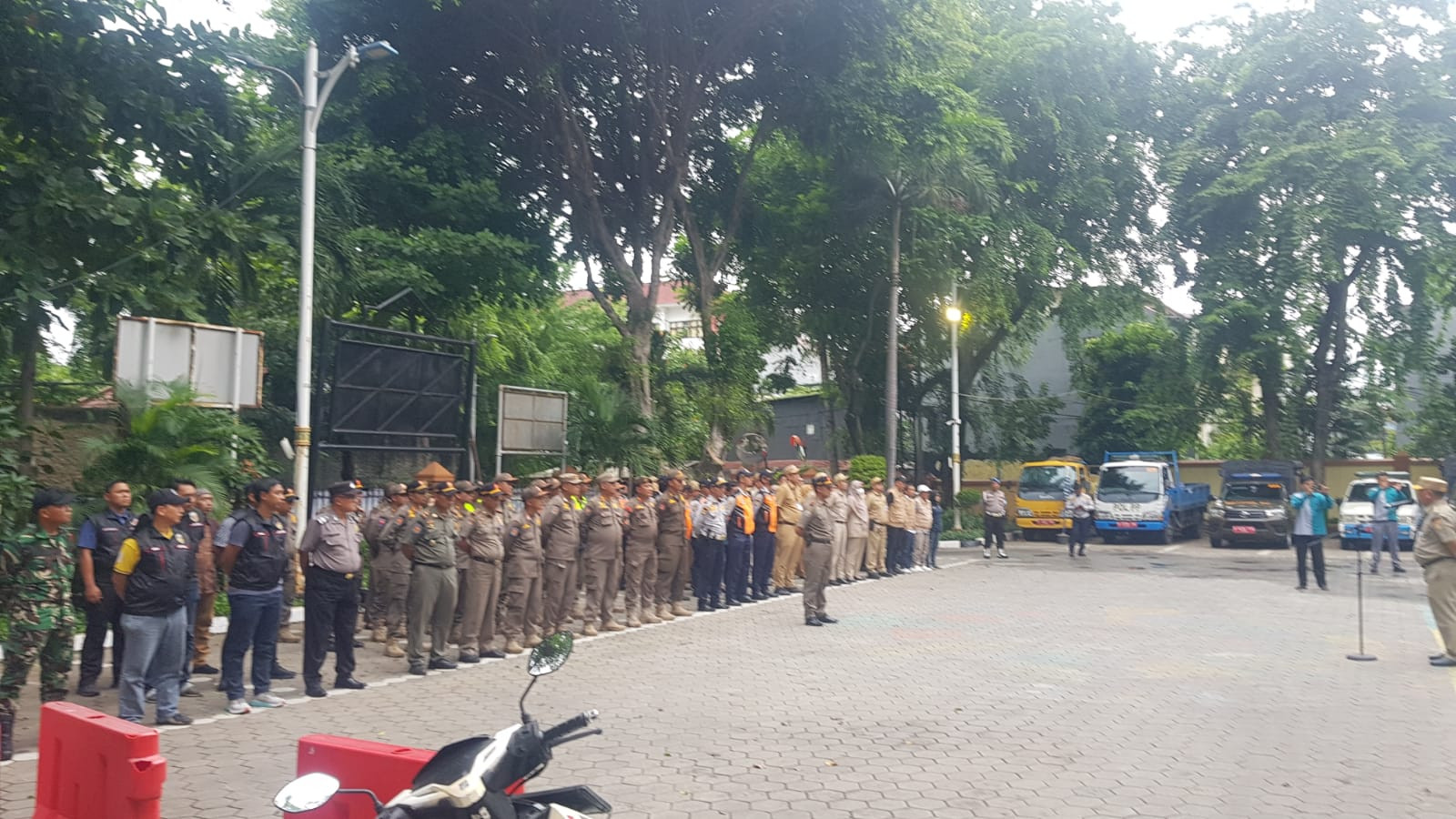 Sinergi Pengamanan Natal dan Tahun Baru di Pademangan, Wujud Dedikasi untuk Kedamaian Masyarakat