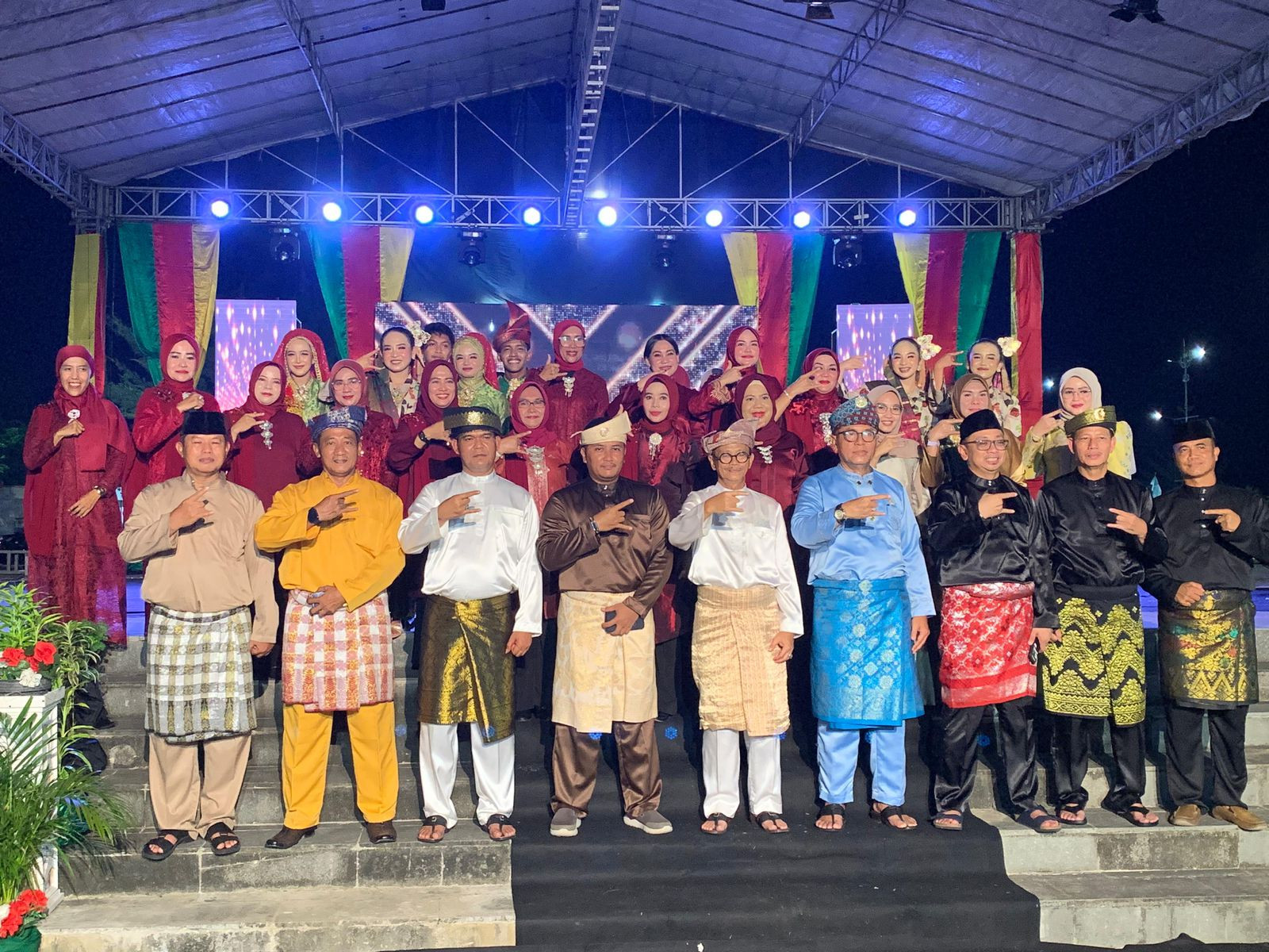 Turut Dukung Cinta Budaya Melayu, Lanal Bintan Hadiri Acara Parade Tari Kota Tanjungpinang 2025