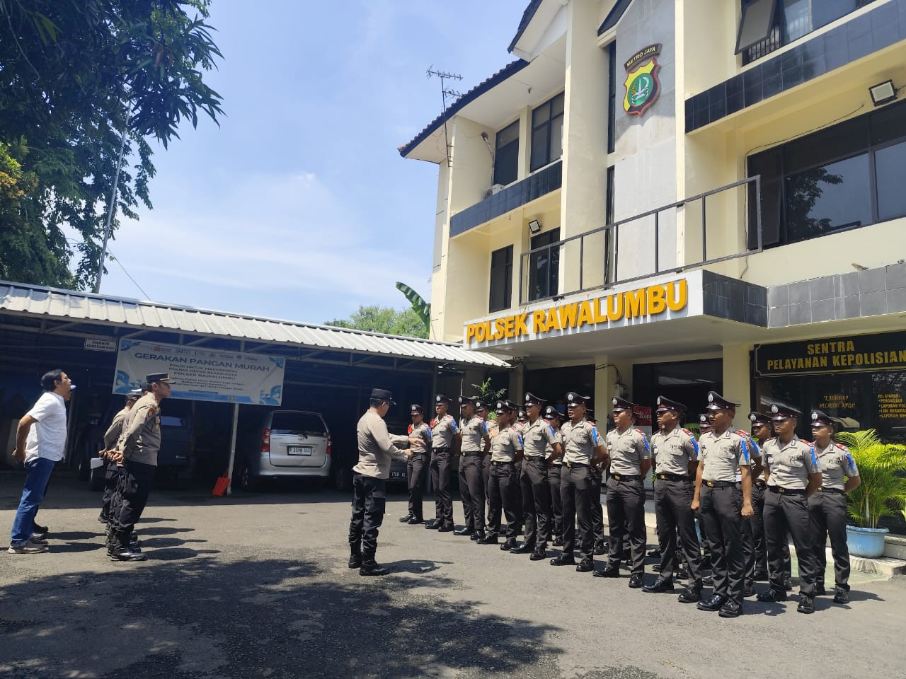 Kapolsek Rawalumbu Terima Siswa Latja Diktukba Polri 2025