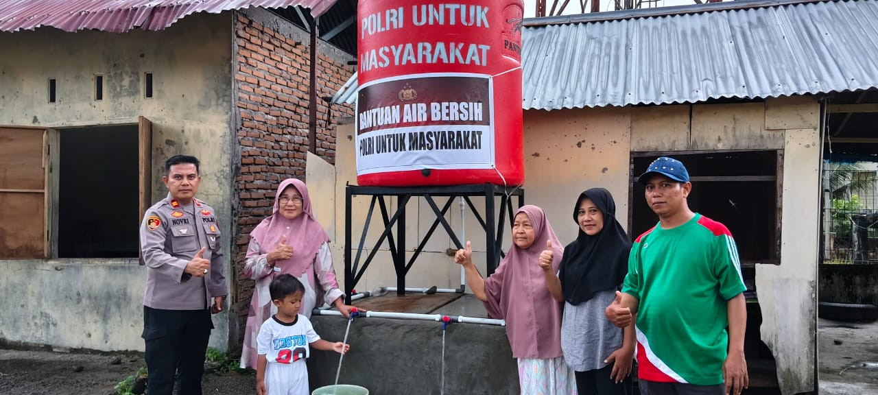Polri Bangun Puluhan Sumur Bor, Warga Padang Pariaman Mulai Nikmati Air Bersih Pascabencana