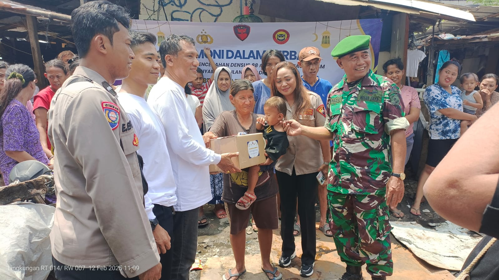 Densus 88 AT Polri Gelar Aksi Sosial "Harmoni dalam Berbagi" di Koja Sambut Ramadhan