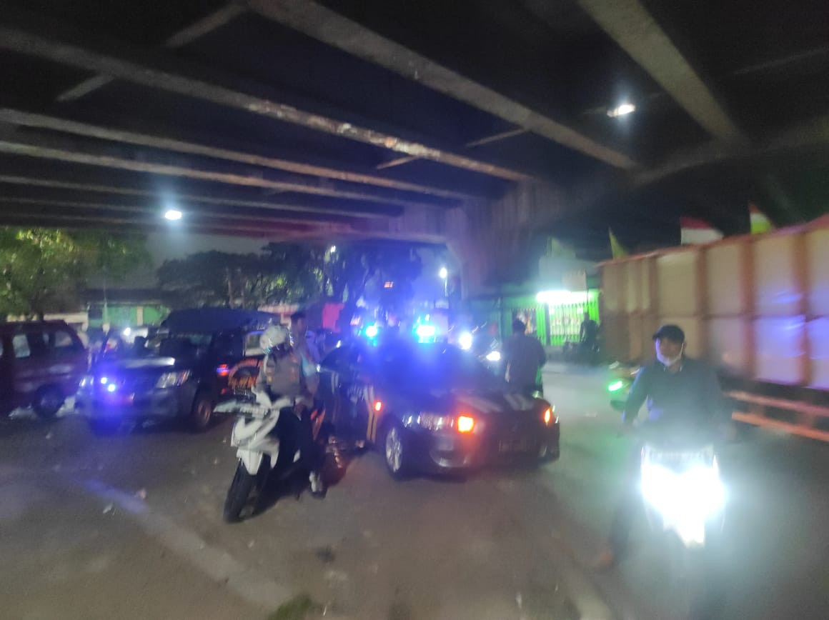 Antisipasi Gangguan Kamtibmas, Polsek Bekasi Barat Gelar Patroli Skala Sedang