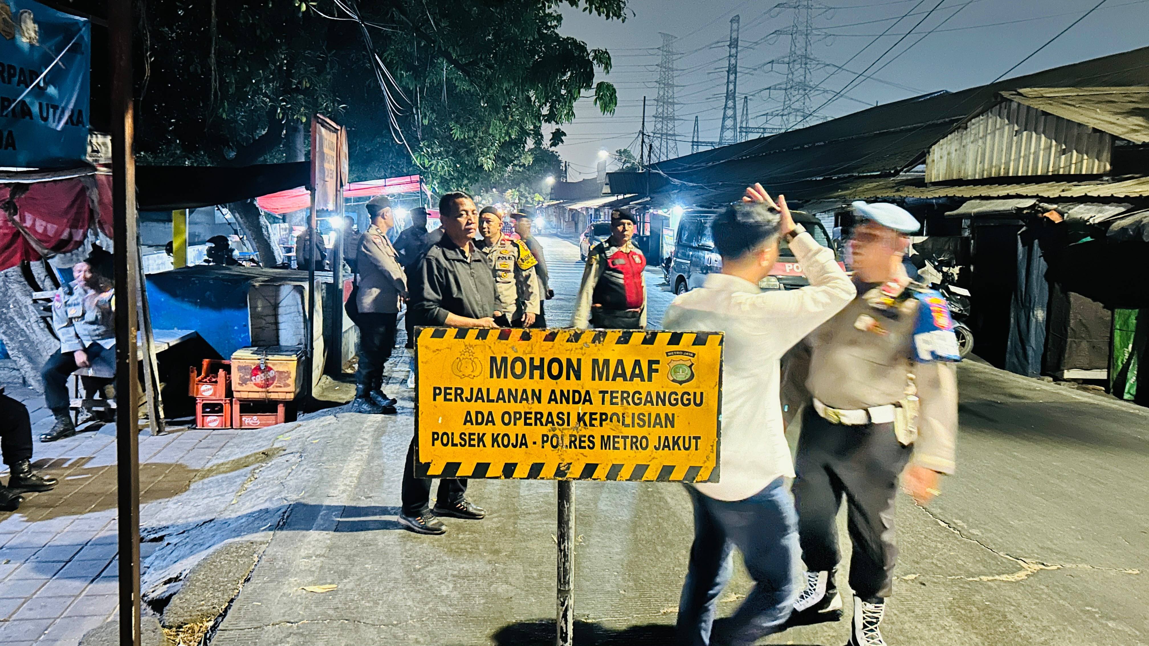Polsek Koja Perkuat Patroli Malam, Sasar Titik Rawan Tawuran dan Kejahatan Jalanan