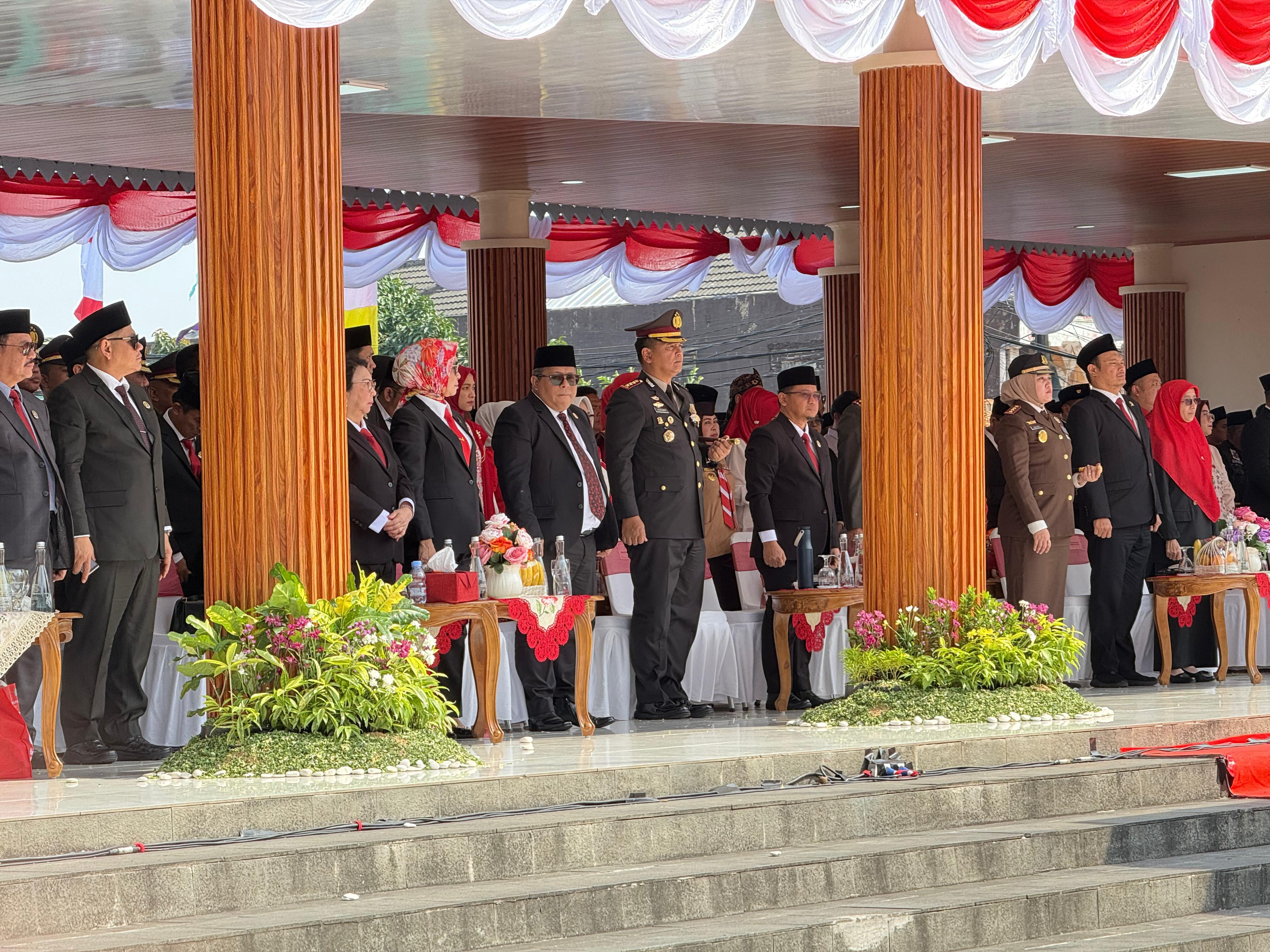 Kapolres Metro Bekasi Kota Hadiri Upacara Detik-Detik HUT RI ke-80 Tingkat Kota Bekasi