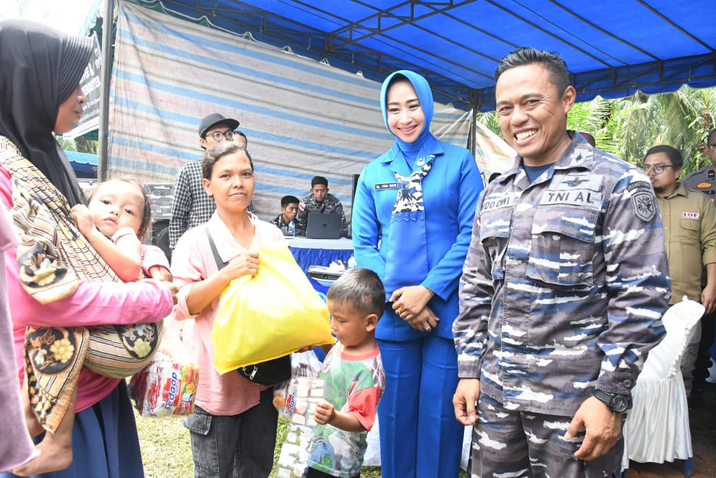 Lanal TBA Laksanakan Bhakti Sosial, Bhakti Kesehatan, dan Makan Bergizi di Desa Pulau Maria Asahan