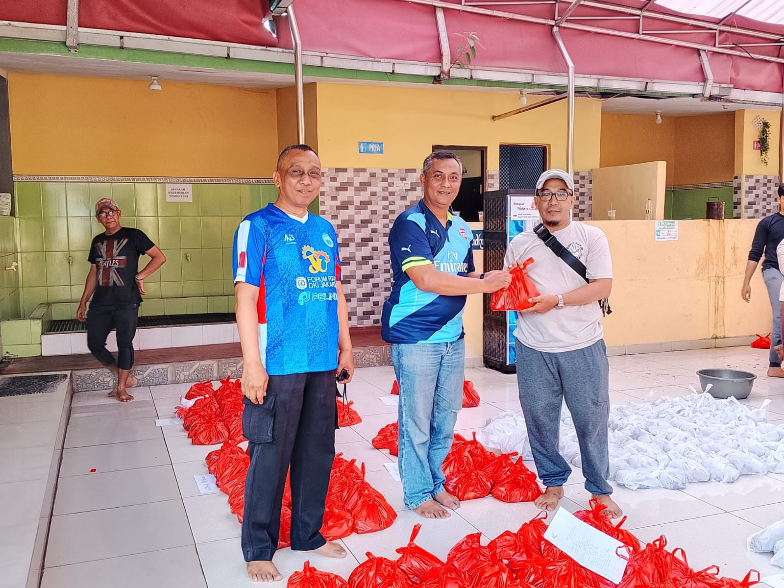 Ketua Media Online Apresiasi Kepedulian Polres Metro Jakarta Utara dan Polsek Saat Idul Adha 1446 H