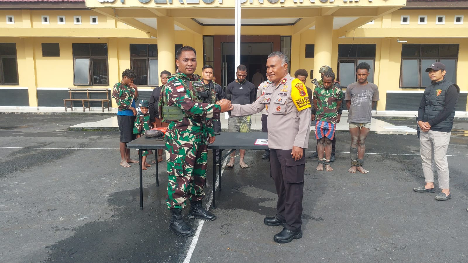 DPO Kasus Pembunuhan Berhasil Ditangkap Satgas Pamtas Kewilayahan Yonif 715/Motuliato Saat Sweeping