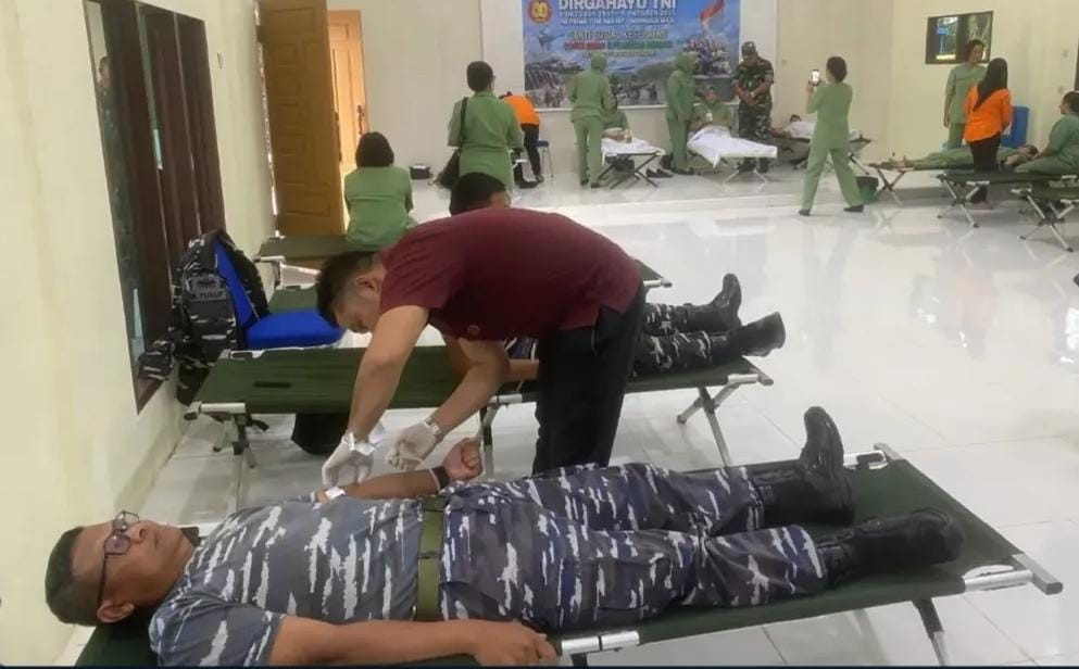 Lanal Sibolga Ikuti Donor Darah Bakti Sosial, Kesehatan Dalam Rangka HUT Ke-80 TNI Tahun 2025