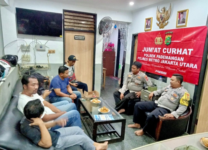 Polsek Pademangan Jalin Kedekatan dengan Warga Lewat Program “Jumat Curhat”