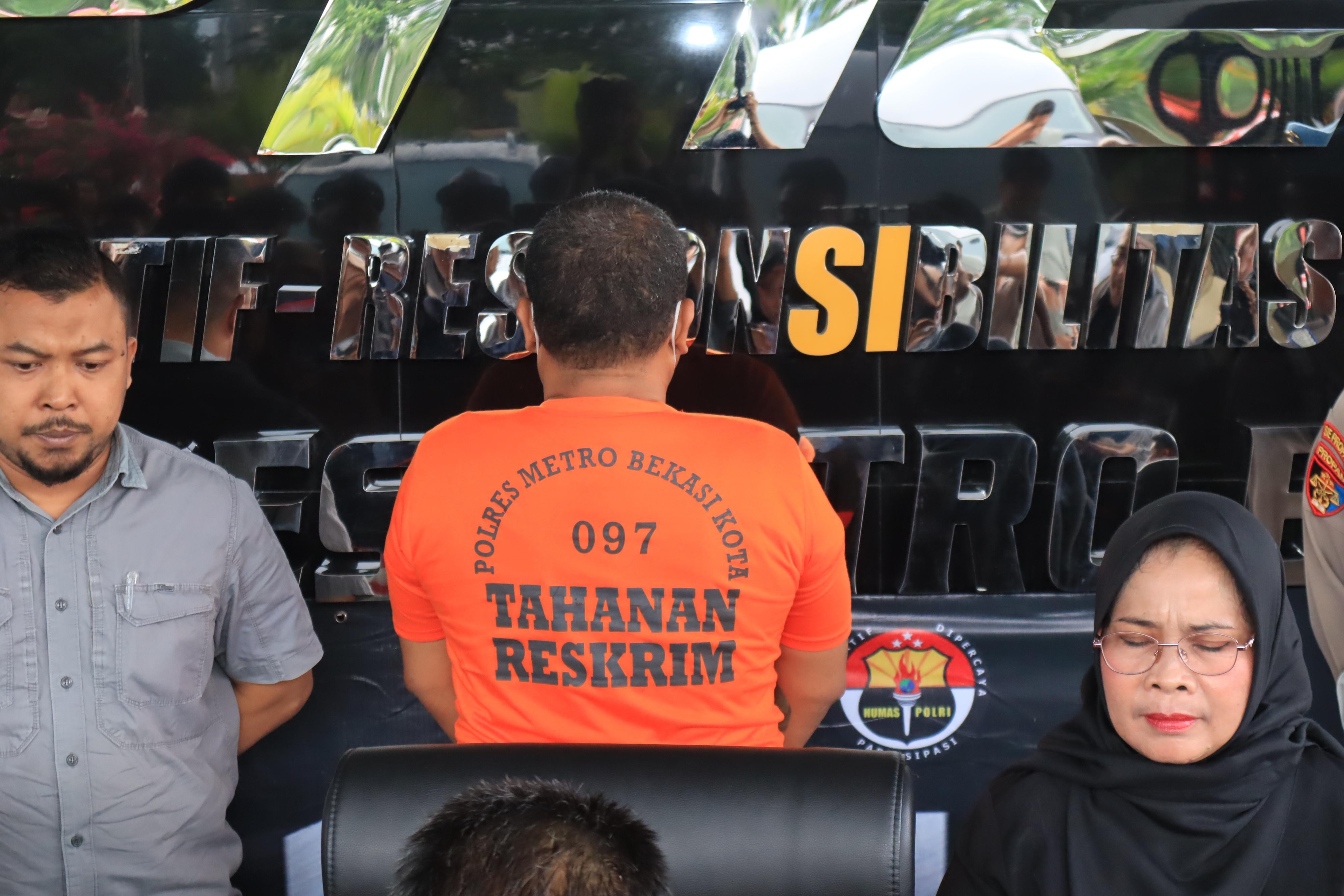 Polres Metro Bekasi Kota Ungkap Kasus Penganiayaan Berat Terhadap Kurir Jasa Pengiriman di Bekasi Utara