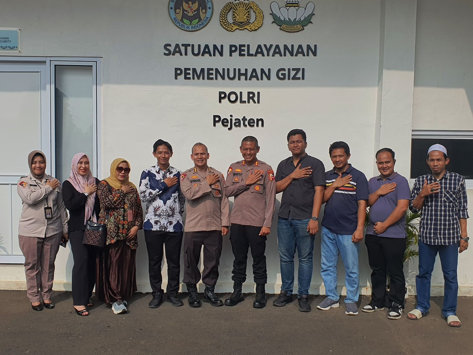 Siswa SPPI Unhan Kunjungi SPPG Polri, Siap Jadi Penggerak Program Makan Bergizi Gratis