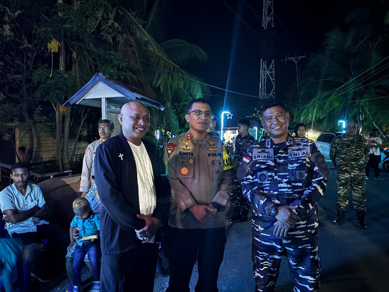 Danlanal Aru Turun Lapangan Cek Pengamanan Ibadah Natal 2025 di Kota Dobo