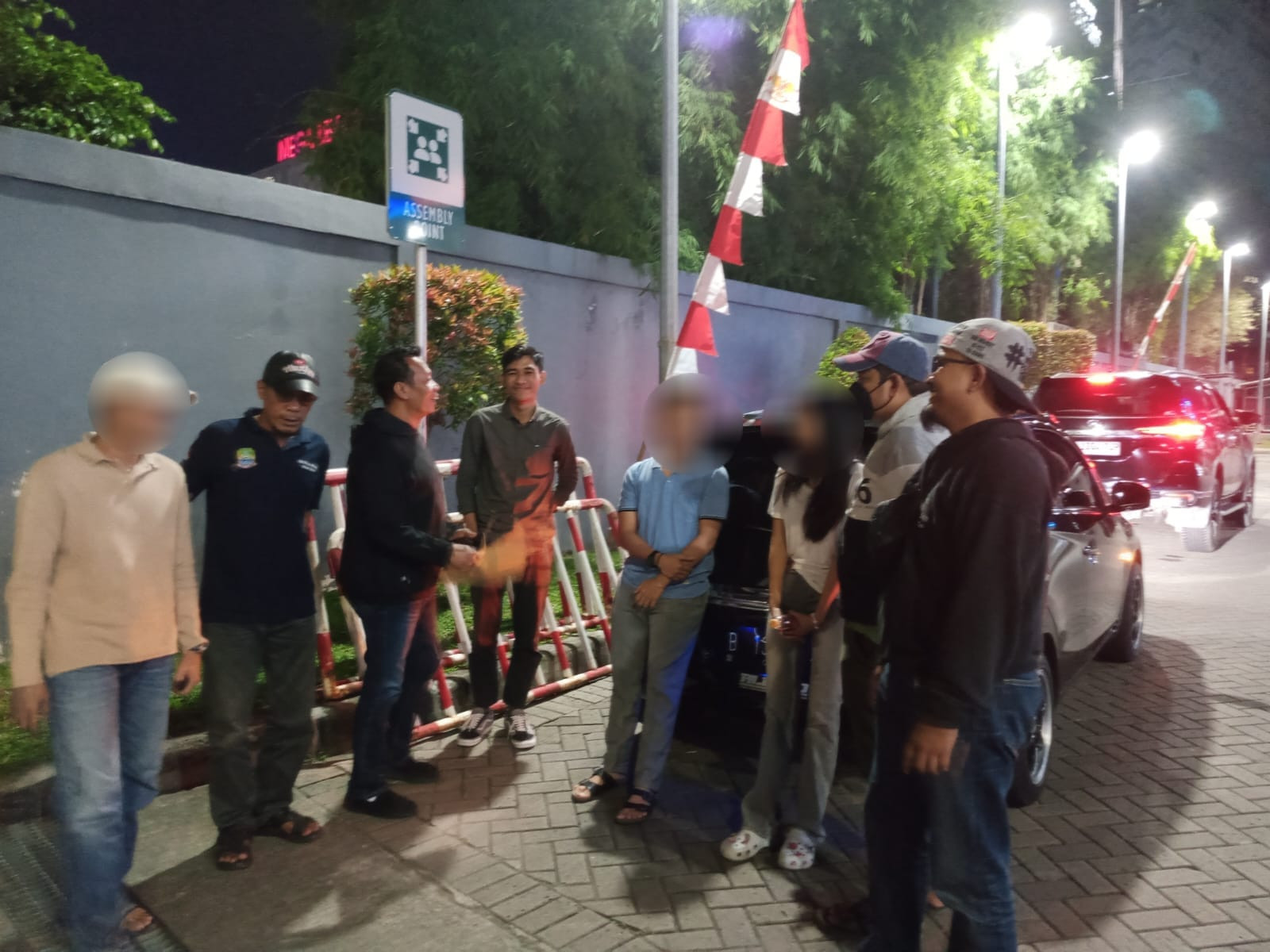 Tim Reskrim Polsek Bekasi Selatan Tangkap Tiga Pelaku Vandalisme Viral di Fly Over Ahmad Yani