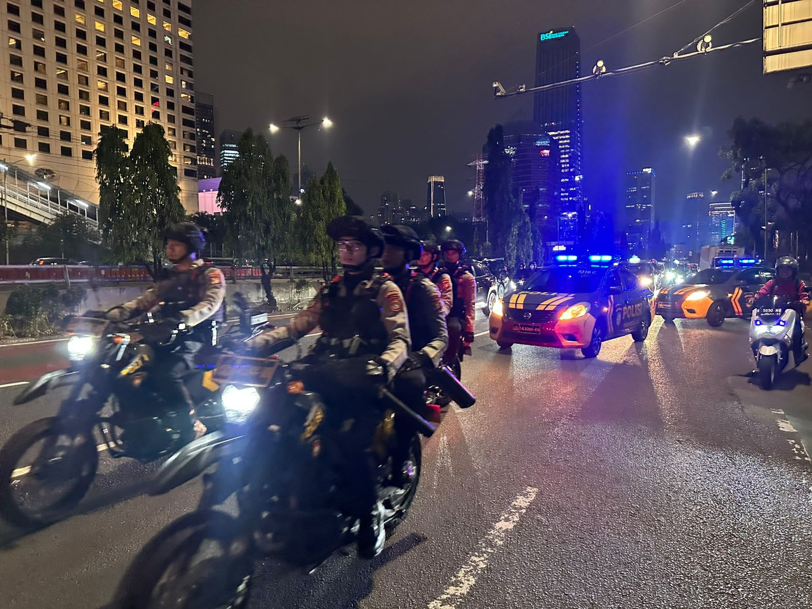 Cegah Tawuran dan Kejahatan, Polda Metro Jaya Gencarkan Patroli Malam di Jaksel