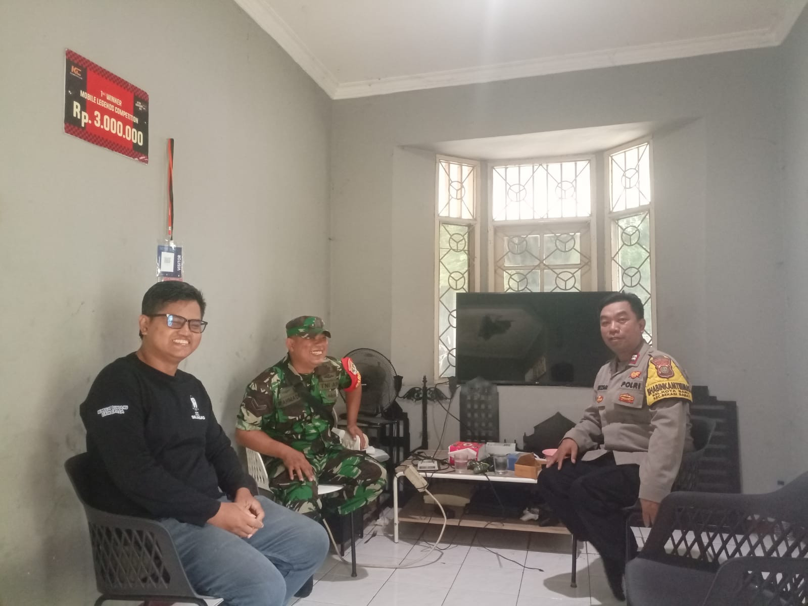 Sinergitas TNI – POLRI dalam Menjaga Kamtibmas di Wilayah Polsek Bekasi Barat