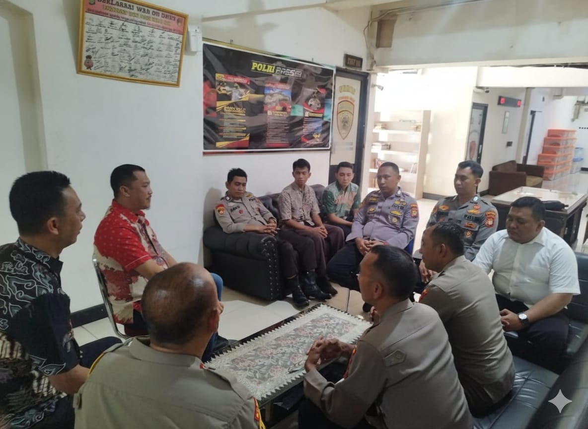 Personel Sattahti Diberi Pembekalan WBS, SP4N Lapor, dan Larangan Gaya Hidup Mewah oleh Bidpropam PMJ