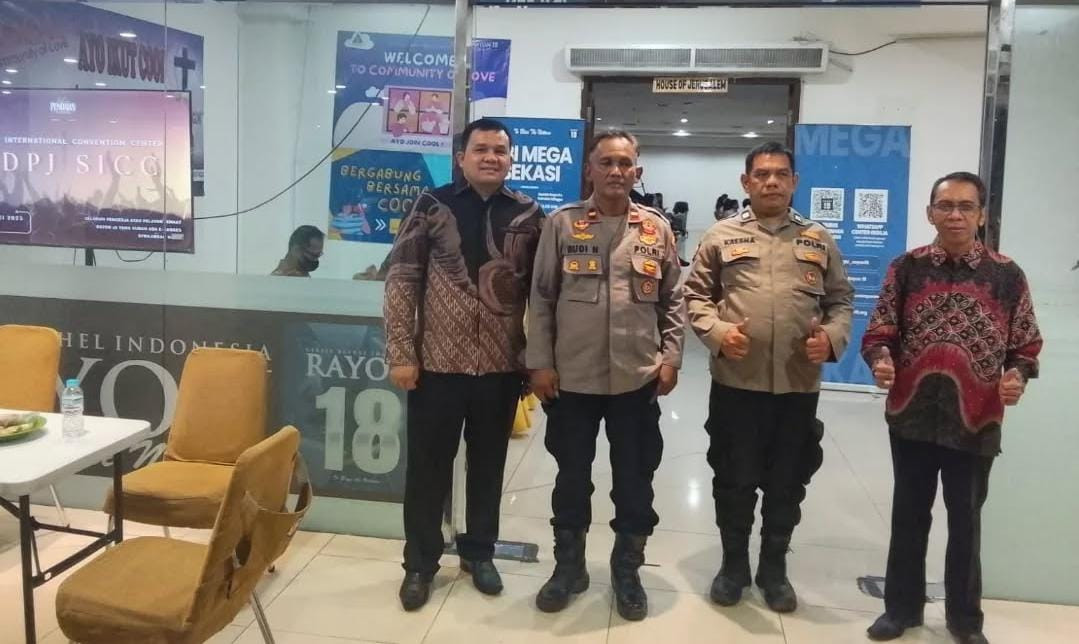 Polsek Bekasi Selatan Pastikan Keamanan Ibadah Kenaikan Yesus Kristus di Gereja Santo Bartolomeus
