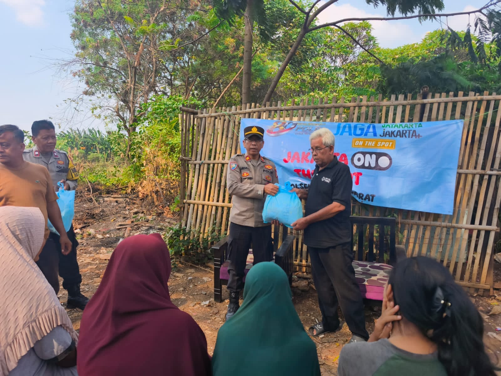 Polsek Bekasi Barat Gelar Jaga Jakarta On The Spot, Ajak Warga Cegah Tawuran dan Judi Online