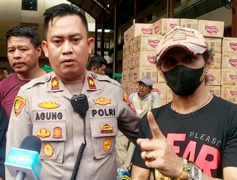 FWJI Peduli, Salurkan Bantuan untuk Korban Kebakaran di Kemayoran