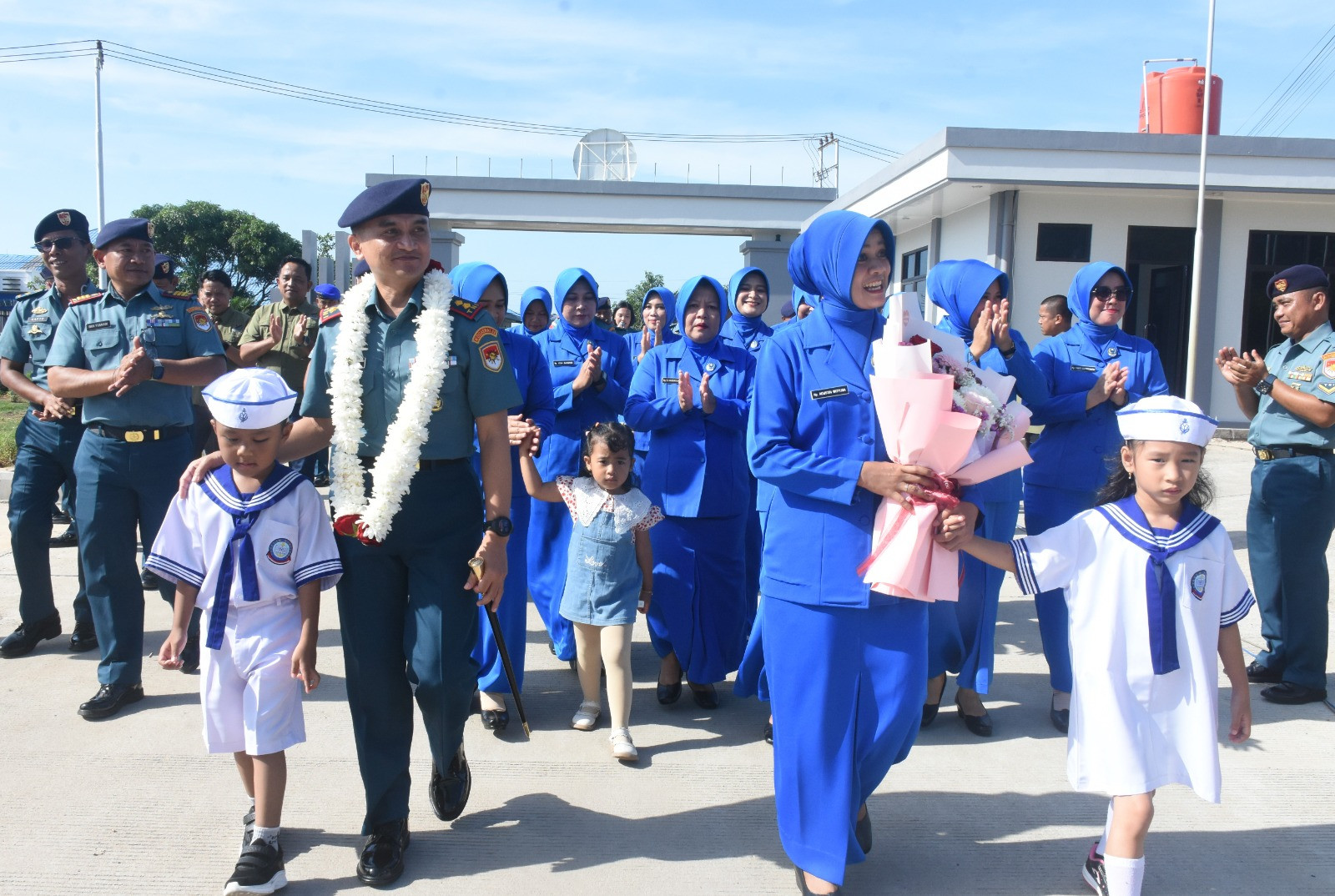 Sebagai Bentuk Penghormatan Kepada Pejabat Lama dan Baru, Lanal Bintan Selenggarakan Pisah Sambut Komandan Lanal Bintan