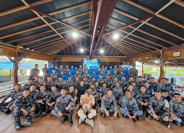 Jelang Mengakhiri Masa Jabatan, Danlanal Simeulue Laksanakan Exit Briefing