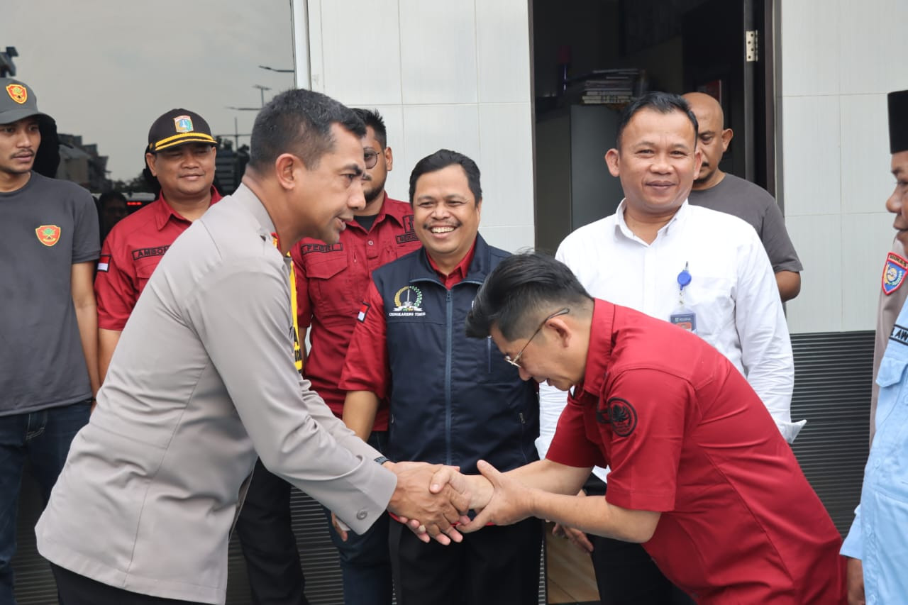 Kapolres Metro Jakarta Barat Kombes Pol Twedi Aditya Bennyahdi: “Sinergi Polri dan Masyarakat Kunci Kamtibmas”