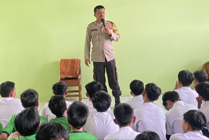Membangun Generasi Muda yang Sadar Hukum dan Sehat Mental