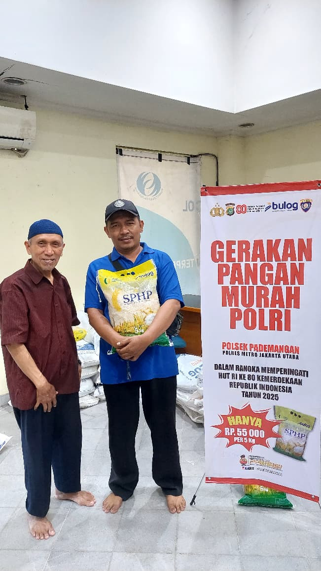Polsek Pademangan Kawal Distribusi Beras Bulog Murah untuk Karyawan Taman Impian Jaya Ancol