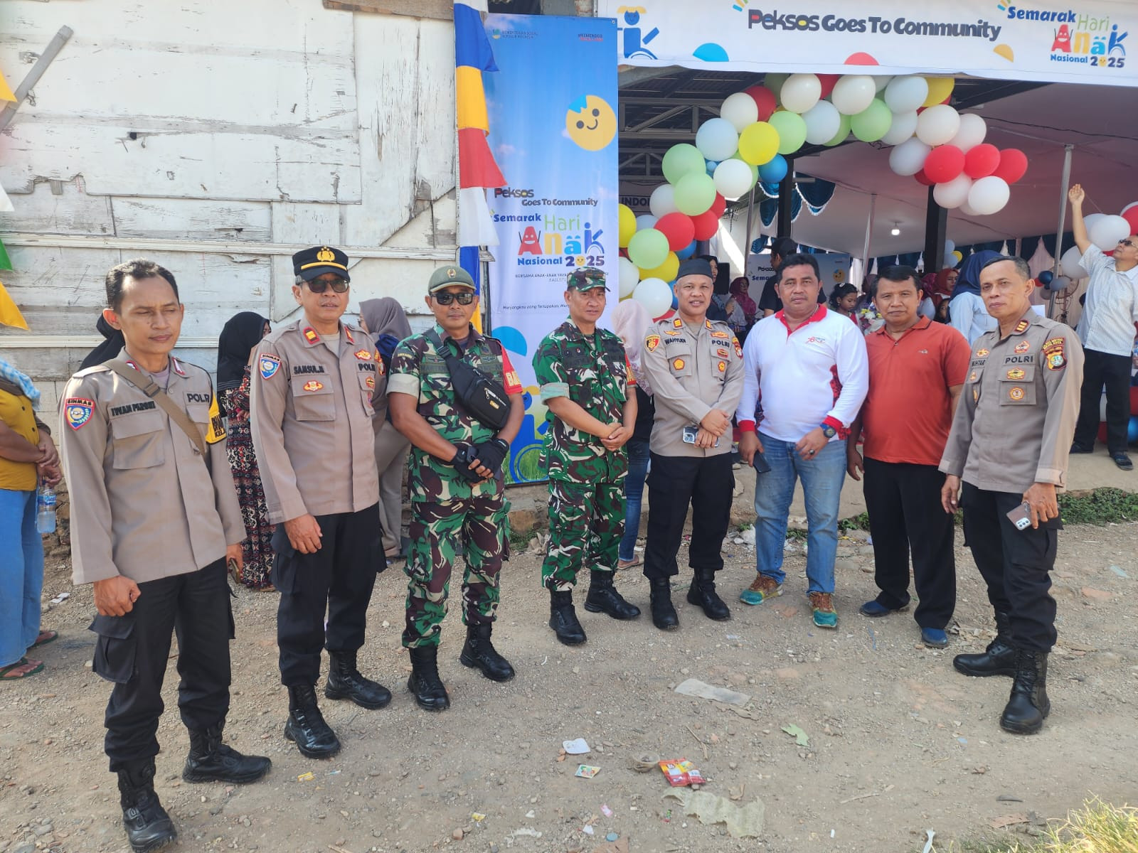 Kapolsek Bekasi Barat Pimpin Langsung Pengamanan Kunjungan Ibu Mensos RI di Bintarajaya