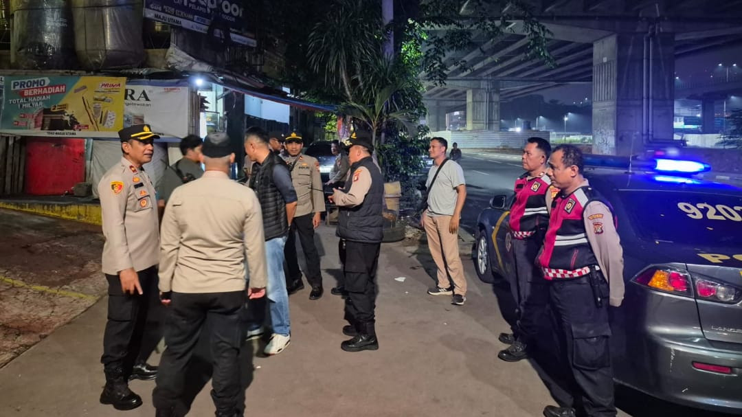Patroli Gabungan Skala Besar Tengah Malam di Kalimalang, Polsek Bekasi Selatan dan Bekasi Barat Perketat Pengamanan