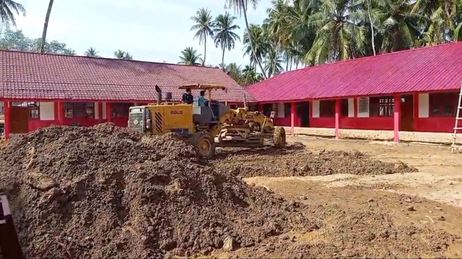 Pembersihan Sekolah hingga Masjid Dipercepat, Aceh Berangsur Pulih