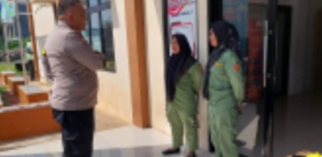 Pembekalan kepada Petugas Linmas: Perkuat Kesiapsiagaan Melalui Layanan Lapor Polisi 110