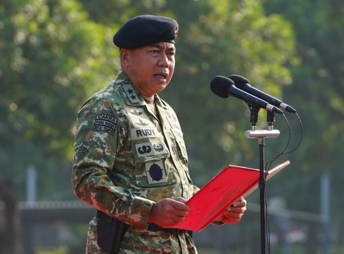 Panglima TNI Tekankan Profesionalisme, Disiplin Dan Loyalitas Serta Kemanunggalan Dengan Rakyat
