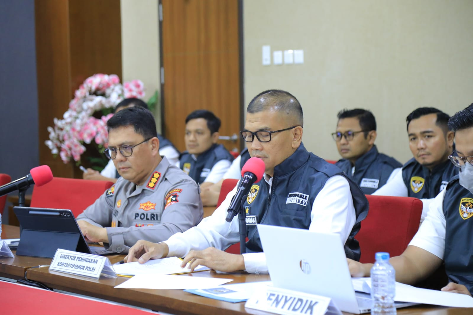 Kortastipidkor Polri Ungkap Dugaan Korupsi Pengadaan PJUTS Kementerian ESDM, Tiga Tersangka Ditetapkan