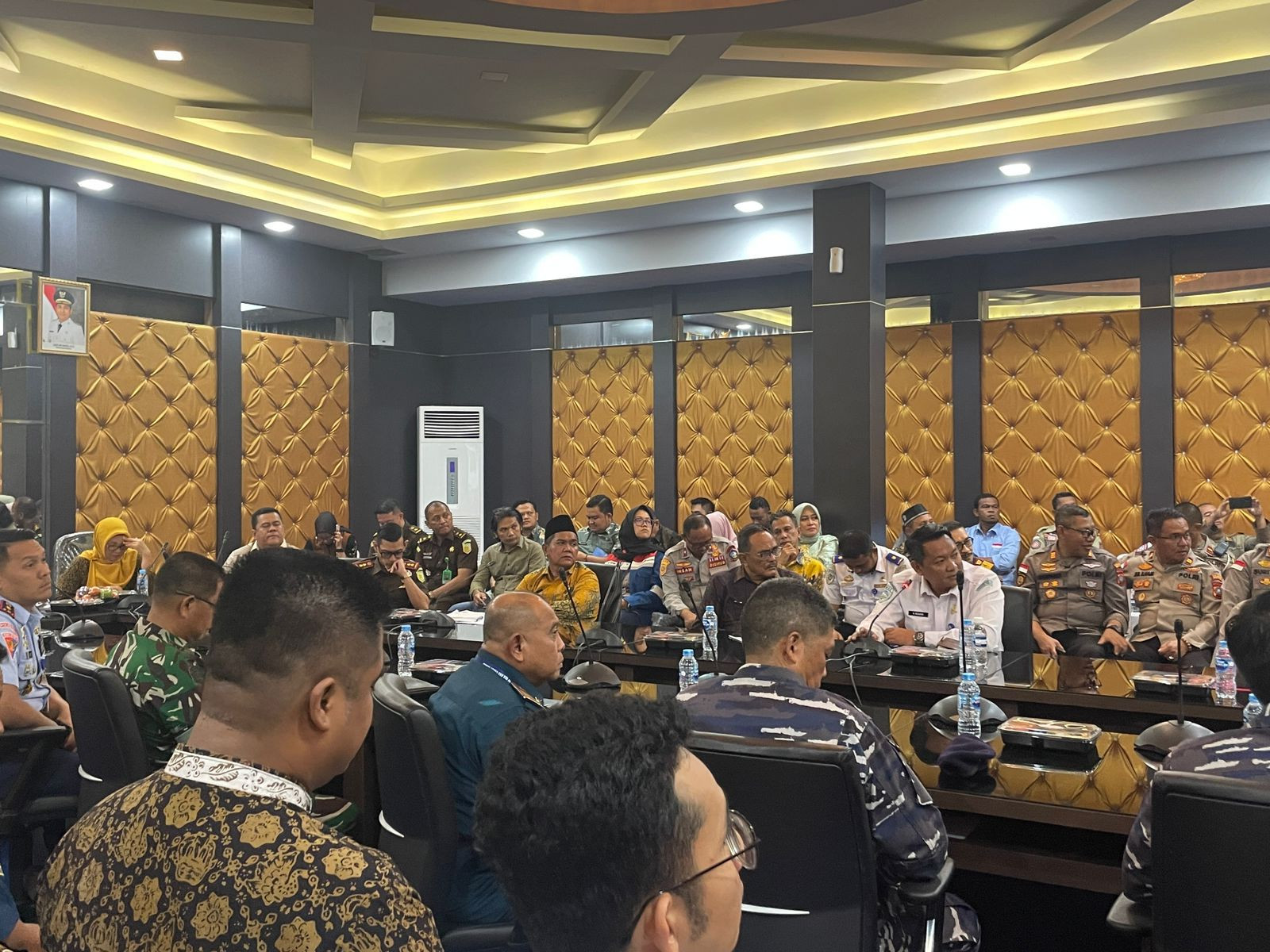 Danlanal Bintan Bersama Forkopimda Bintan Laksanakan Rapat Jelang Natal dan Tahun Baru