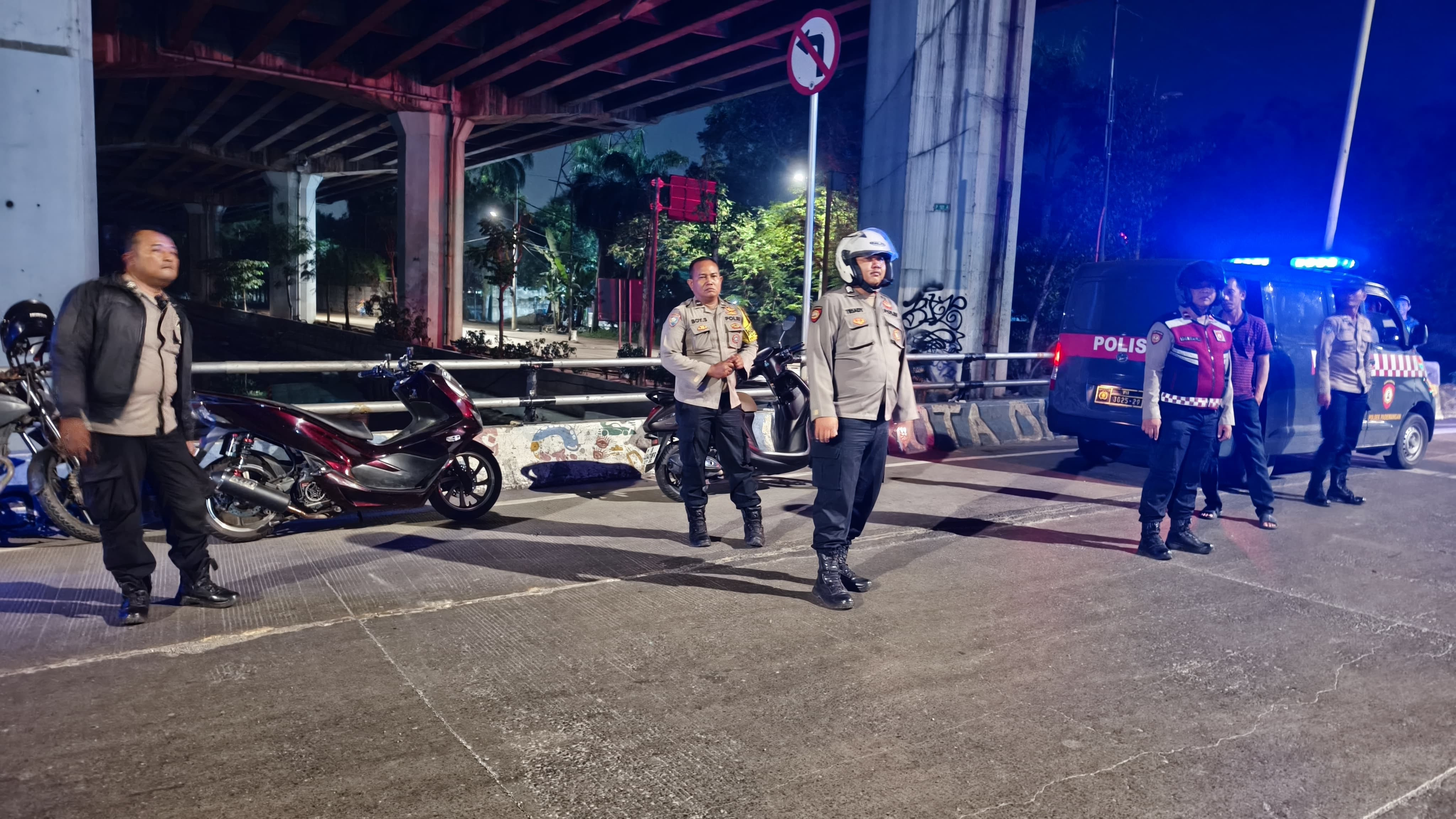 Polsek Pademangan Gelar Patroli KRYD dan Operasi Razia Stasioner, Antisipasi Tawuran dan Kejahatan Jalanan