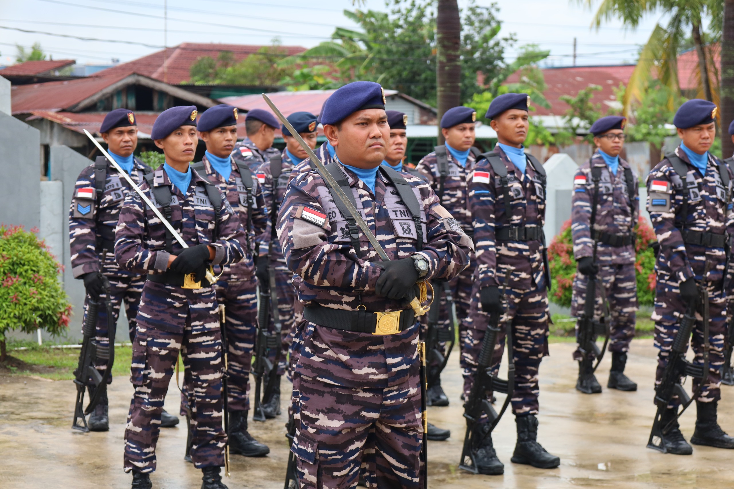 Perkuat Karakter Prajurit Jalasena Samudera, Pangkalan TNI AL Dumai Gelar Upacara Bendera 17 Desember
