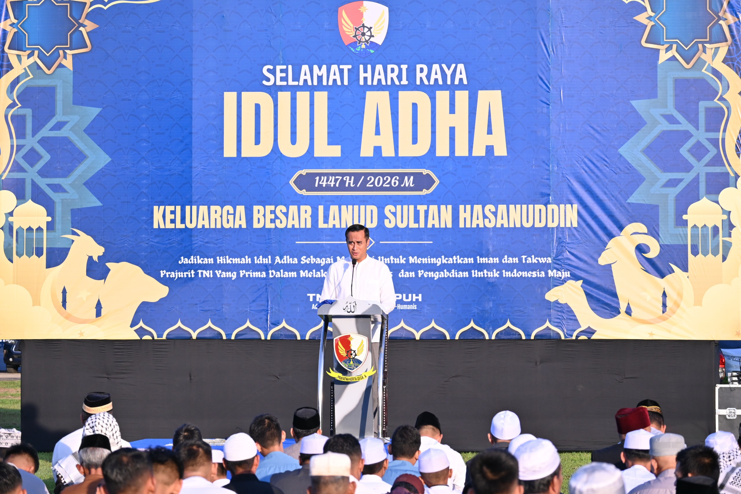 Idul Adha Penuh Makna di Lanud Sultan Hasanuddin, Ribuan Warga Ikuti Sholat Id dan Berbagi Kebahagiaan Melalui Kurban