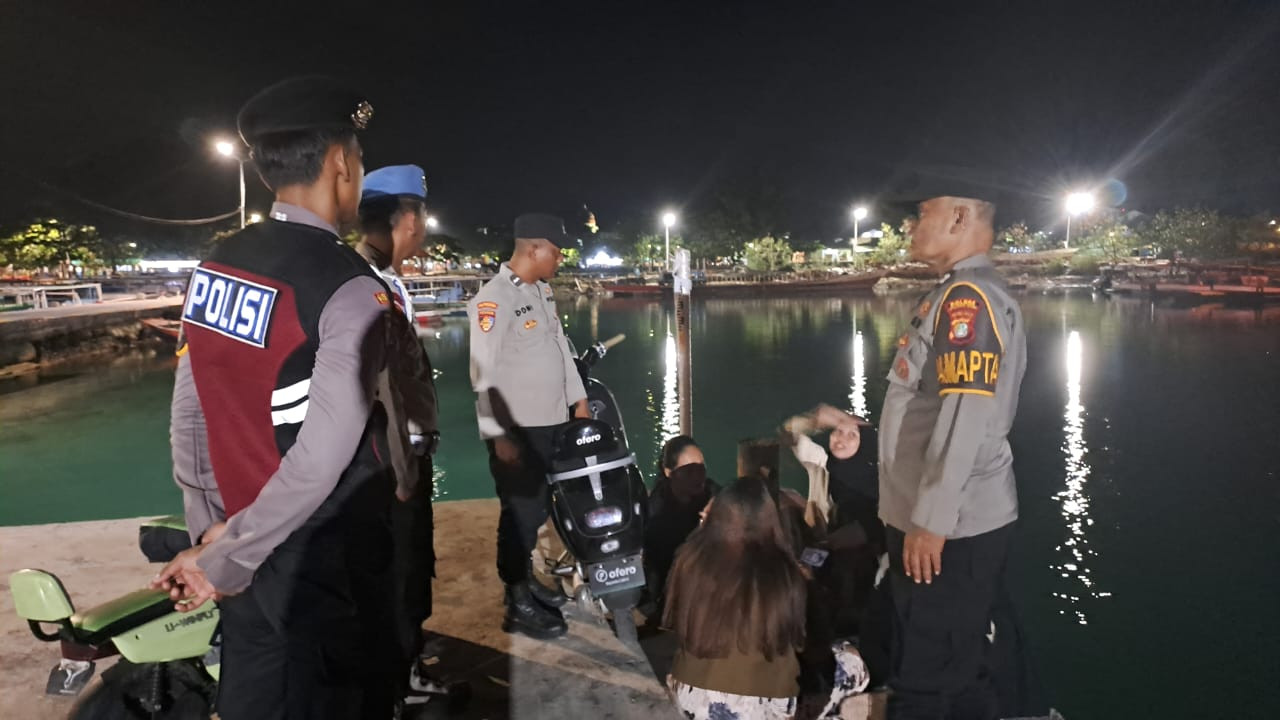 Patroli Malam Gabungan di Kepulauan Seribu Utara, Polisi Ajak Warga Aktif Cegah 3C