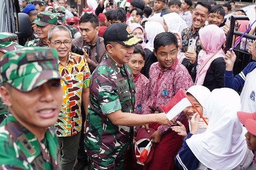 TNI Kawal Penuh Program Makan Bergizi Gratis untuk Anak Bangsa