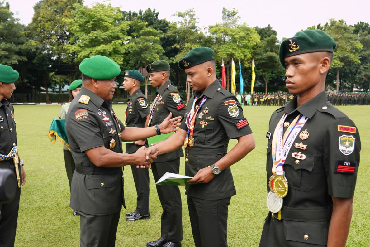 Peringati Hari Juang TNI AD, Wakasad Ingatkan Jatidiri TNI sebagai Tentara Rakyat