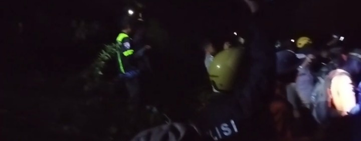 Karhutla Hanguskan 5 Hektare Lahan di Mamasa, Polisi dan Damkar Berjibaku Padamkan Api