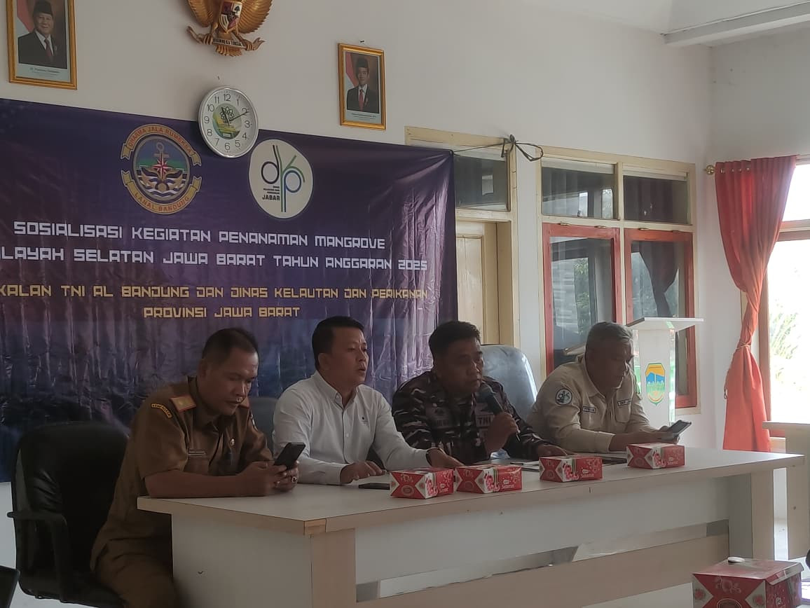 Pangkalan TNI Angkatan Laut Bandung Gelar Sosialisasi Penanaman Mangrove di Wilayah Pesisir Pantai Selatan Jawa Barat