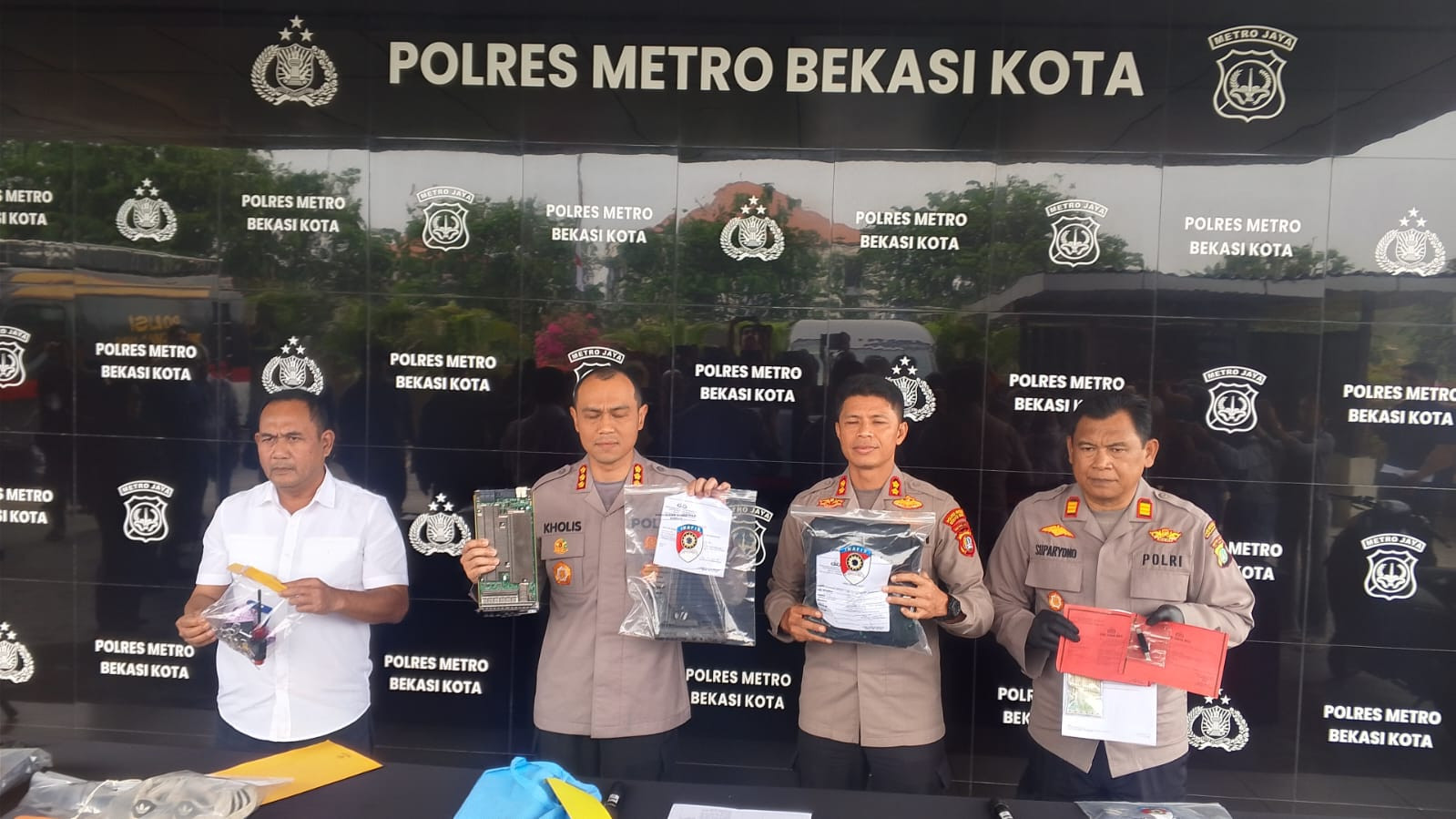 Begal, Curanmor hingga Pencurian Modul BTS Dibongkar Polisi di Bekasi
