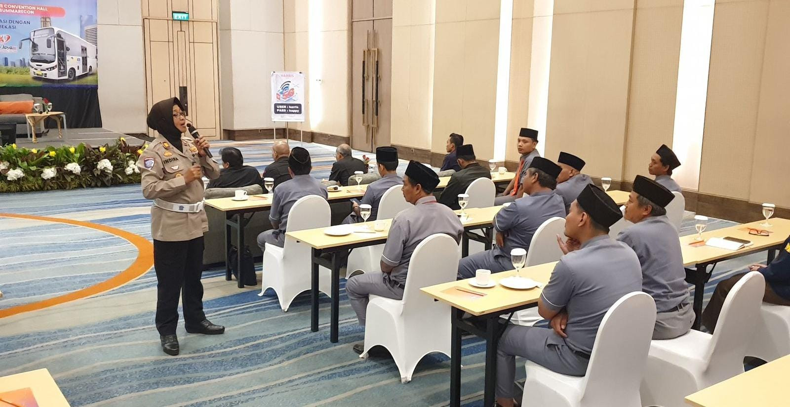 Diklat SOP dan SPM Layanan Angkutan Umum Massal Perkotaan Team Unit Kamsel Satlantas Polres Metro Bekasi Kota