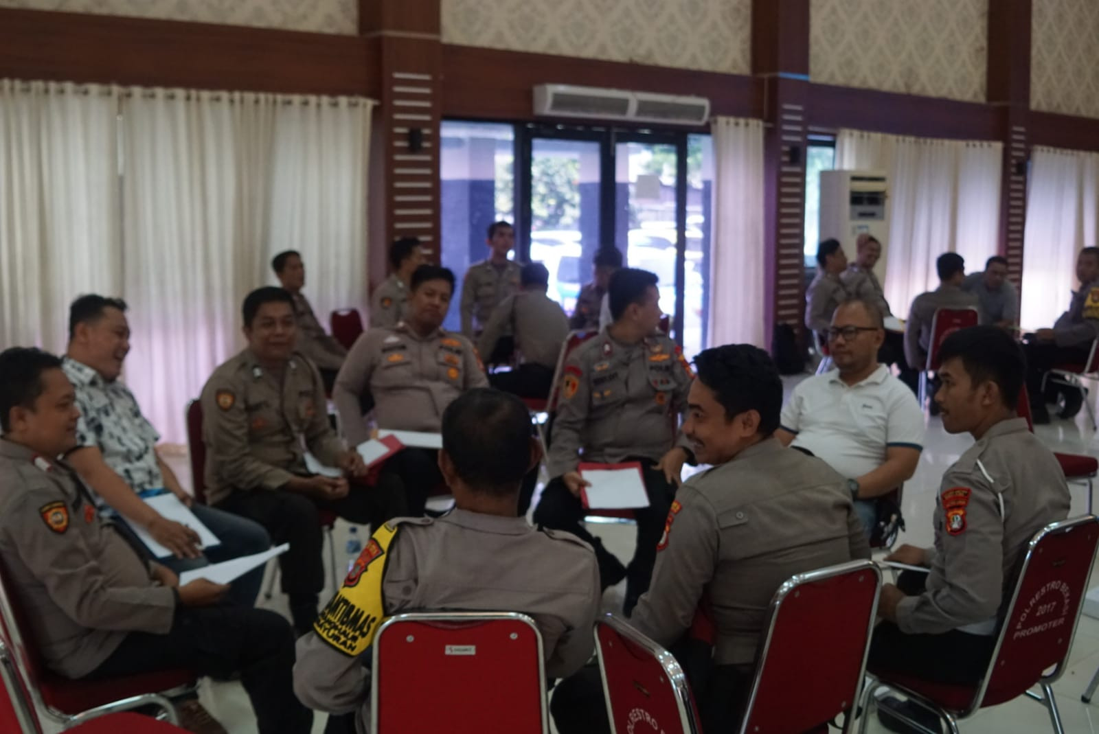 Polres Metro Bekasi Gelar Pembekalan Psikologi untuk PNPP, Tekankan Penguatan Mental dan Kualitas Pelayanan